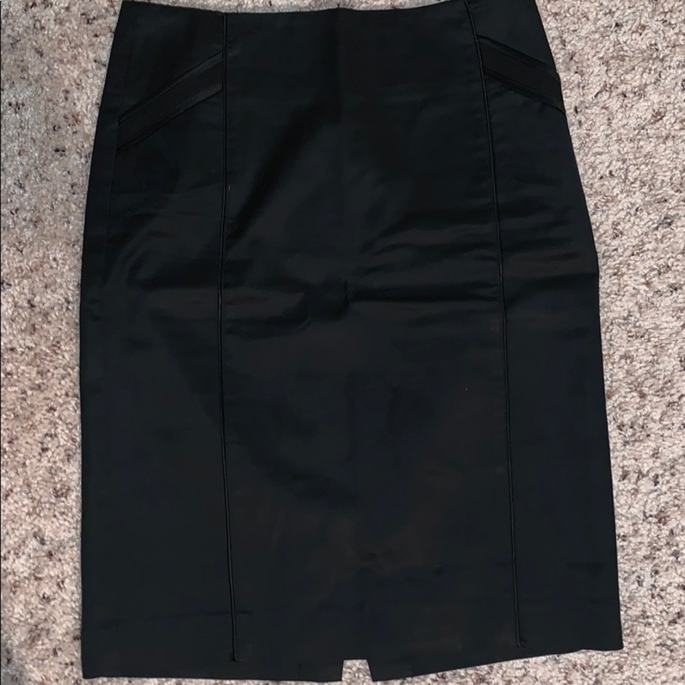 Bebe skirt